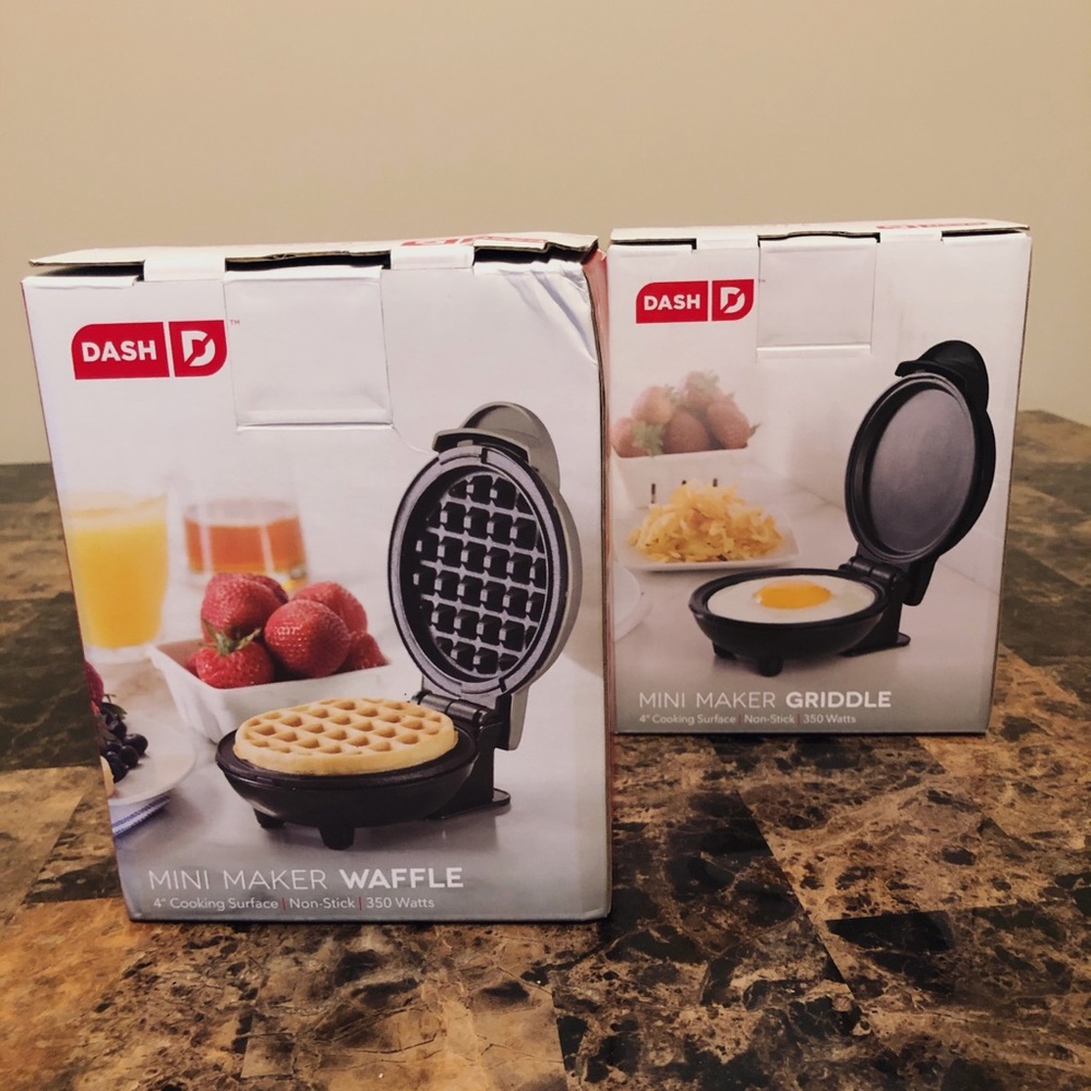 Dash Mini Maker Waffle & Griddle